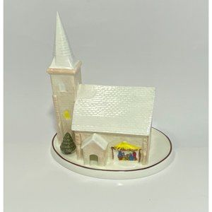 Coalport The Christmas Church Fine Bone China Made in England 5 x 5 in